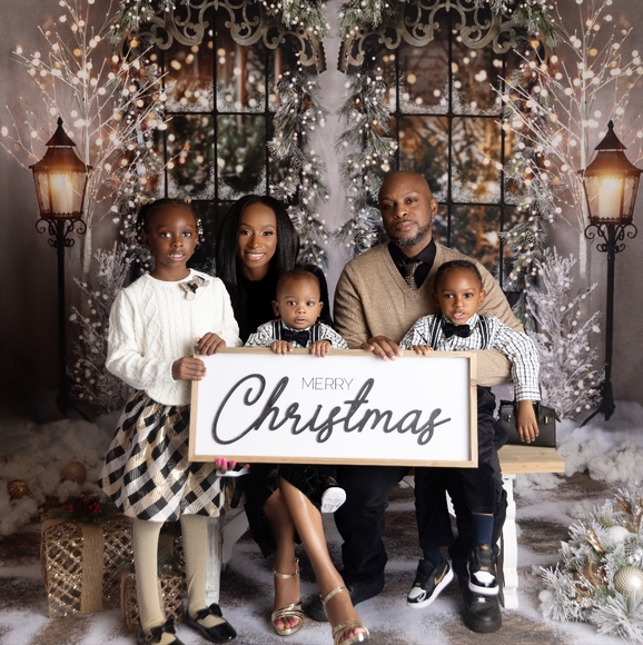 Covergirl - Picture 9 of 11